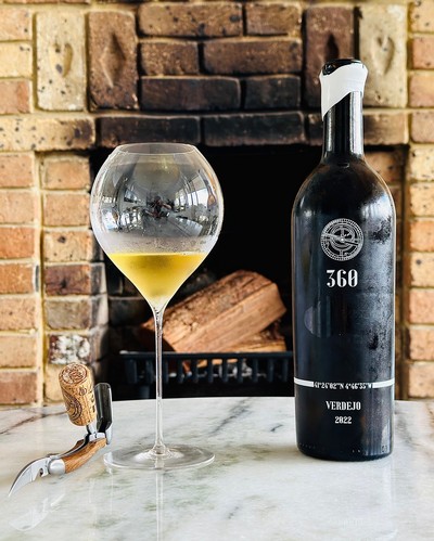 360 Wine Verdejo review by @thecellarpost